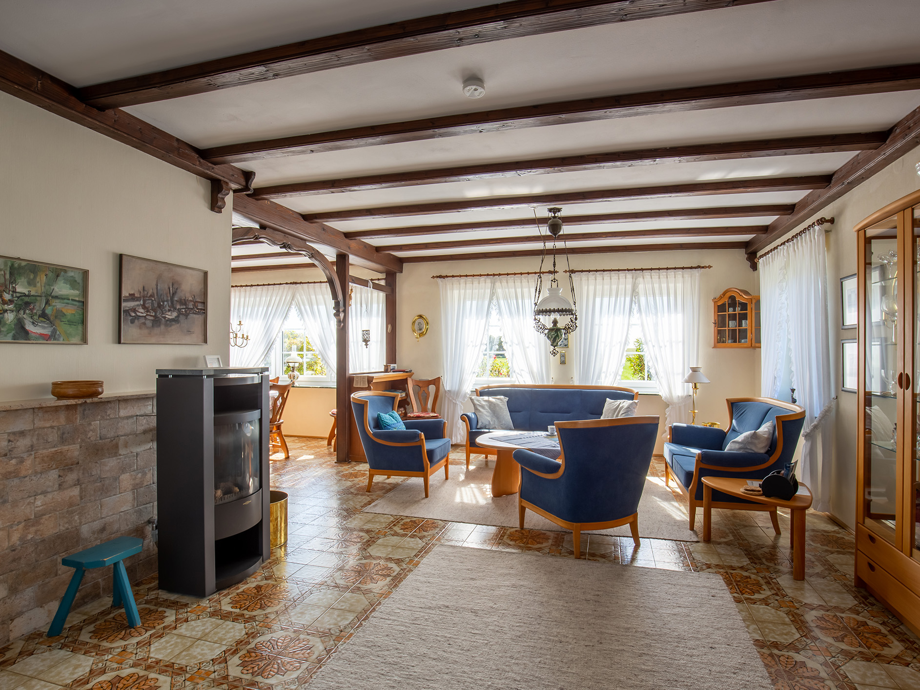 Blick in das Wohnzimmer im Ferienhaus Lindhorst